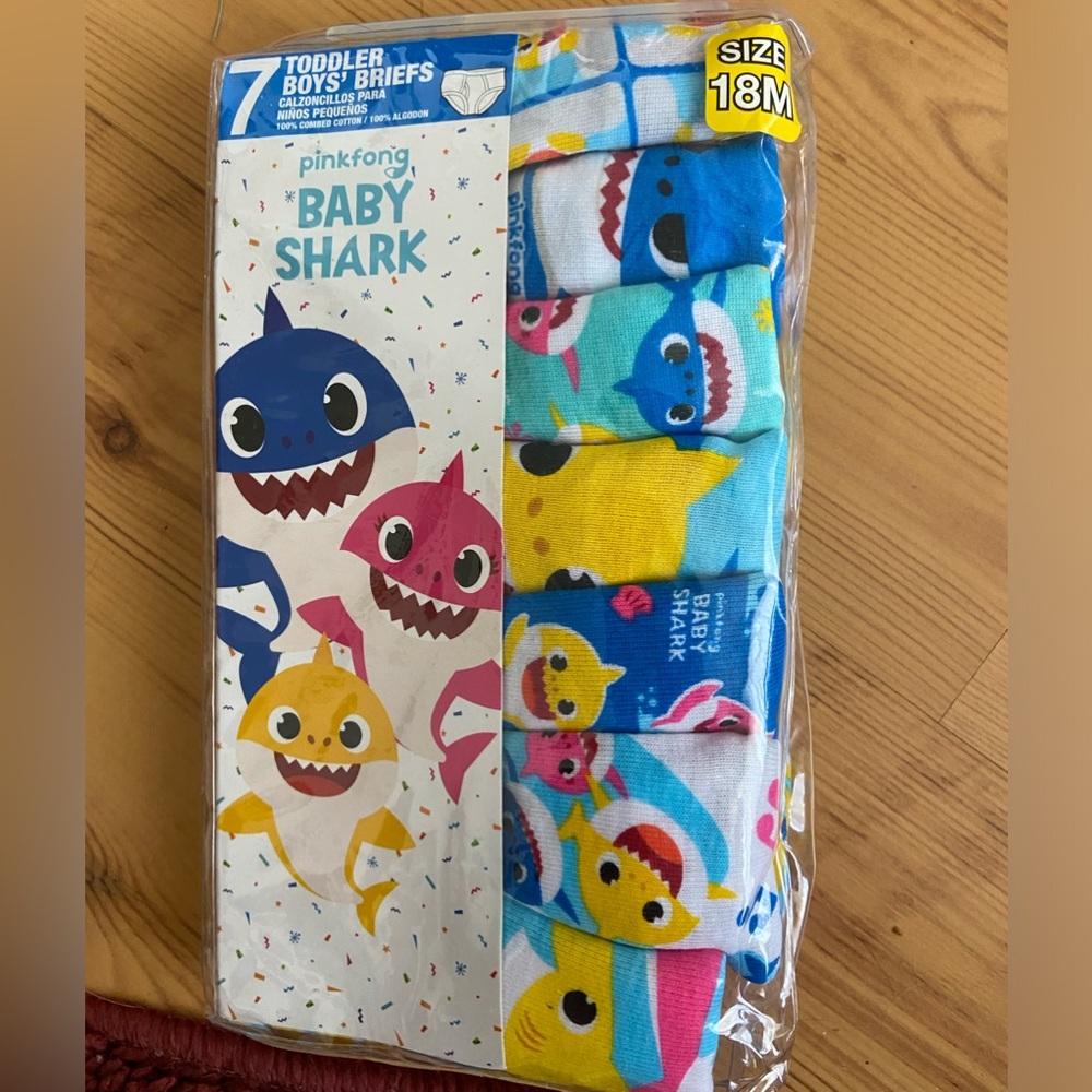 Briefs/underwear boys Baby Shark, 18 mos or 20-26 lbs